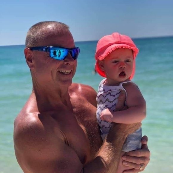 Meet your Posher, Howard - Picture 1 of 1